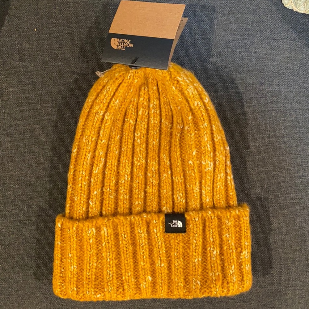 North Face chunky yellow rib beanie